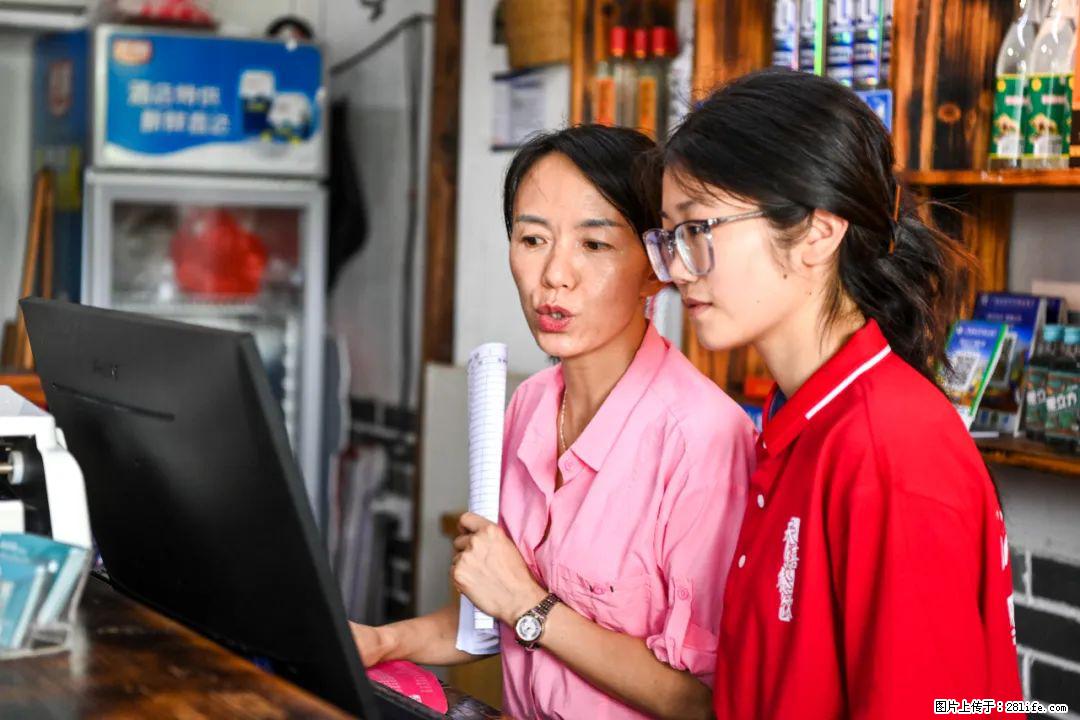 全网追的“扁担女孩”，找了一份暑假工，时薪12元 - 图木舒克生活资讯 - 图木舒克28生活网 tmsk.28life.com